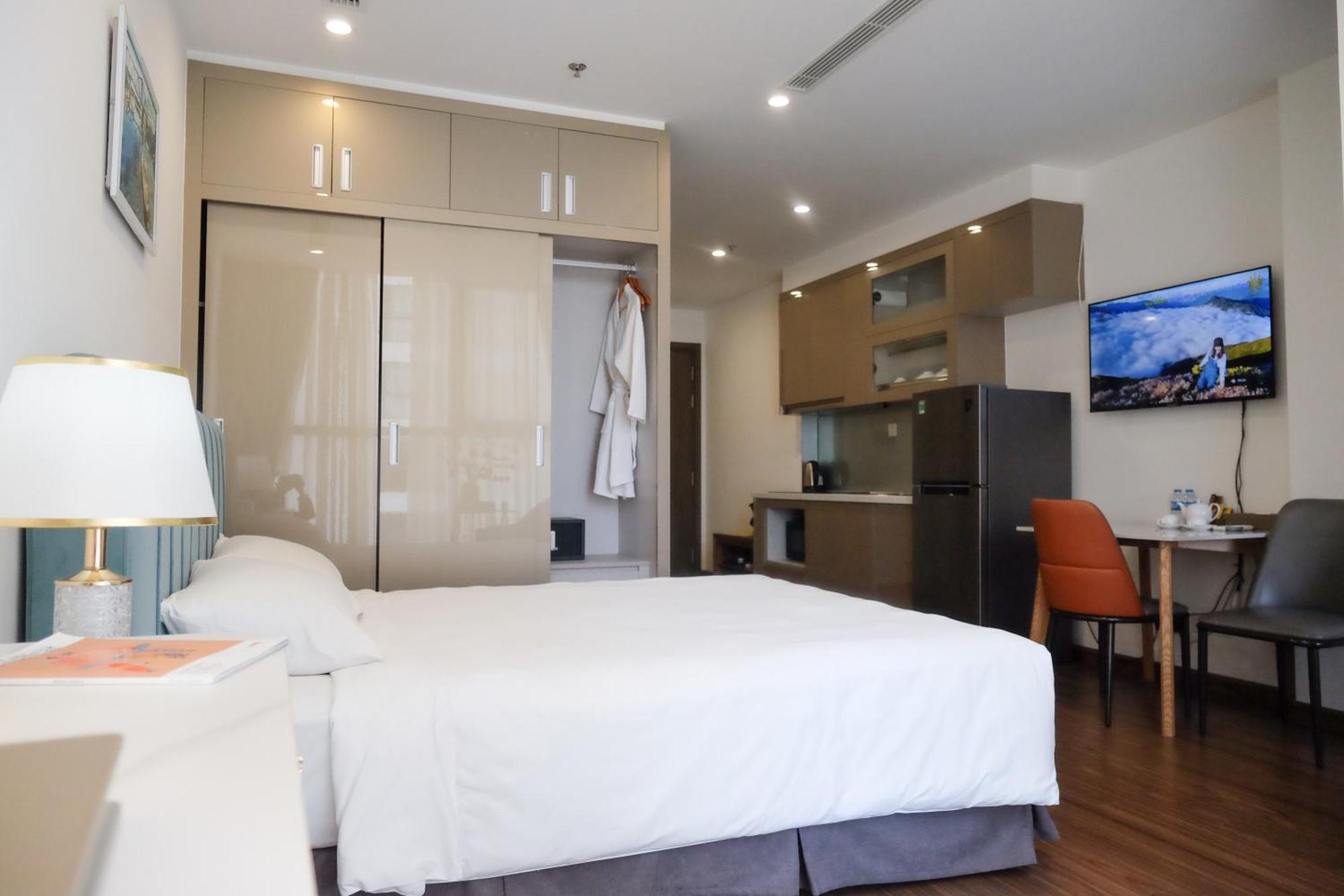 Aspaces Serviced Apartments - Vinhomes West Point Hanoi Exterior photo